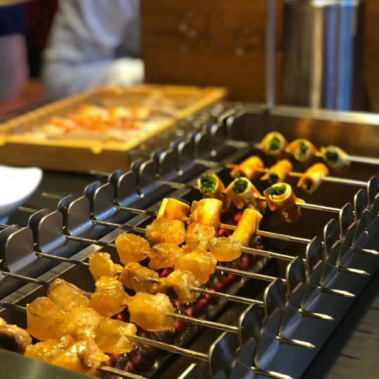 自動(dòng)燒烤機/開(kāi)燒烤店為什么要你必須選擇自動(dòng)燒烤機